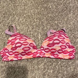 Pink Lips 34B Victoria Secret